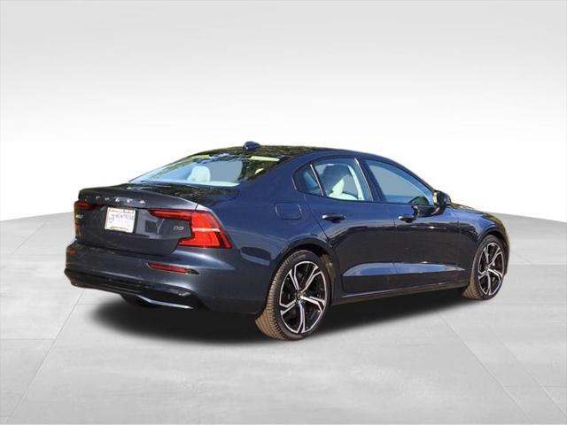 new 2024 Volvo S60 car, priced at $45,245