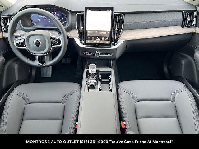 new 2025 Volvo XC90 car, priced at $69,245