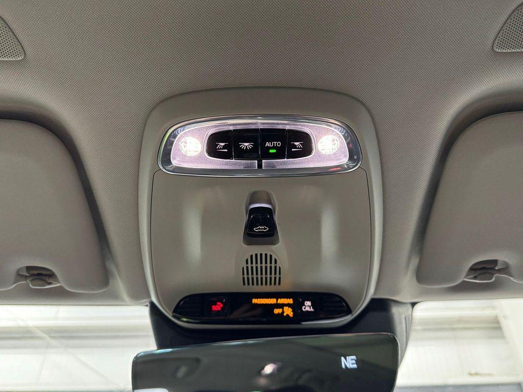 used 2020 Volvo XC60 car, priced at $29,163