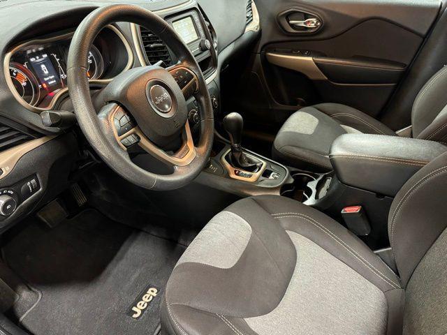 used 2018 Jeep Cherokee car, priced at $13,499