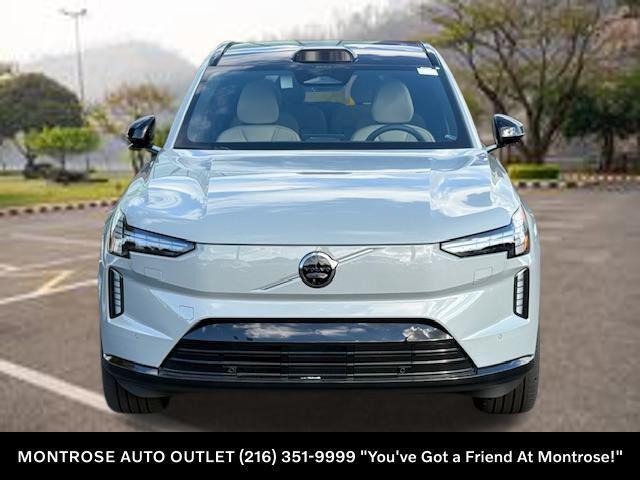 new 2025 Volvo EX90 car, priced at $86,790