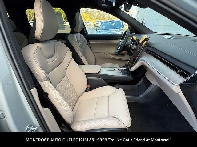 new 2025 Volvo EX90 car, priced at $86,790