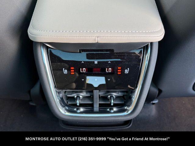 new 2025 Volvo EX90 car, priced at $86,790