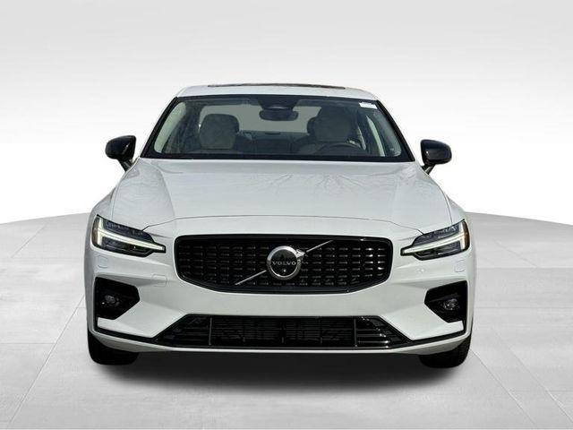 new 2024 Volvo S60 car, priced at $51,925