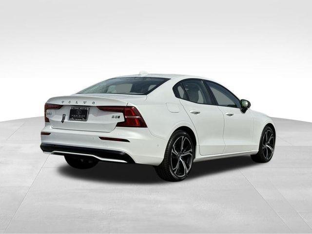 new 2024 Volvo S60 car, priced at $51,925