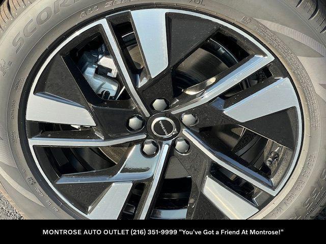 new 2026 Volvo XC60 car, priced at $58,360