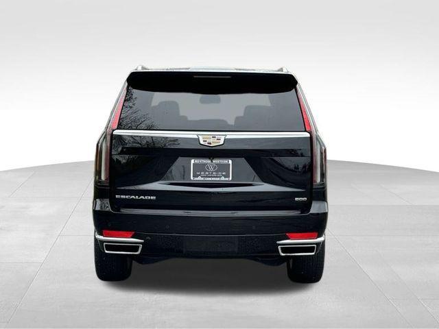 used 2022 Cadillac Escalade car, priced at $61,997