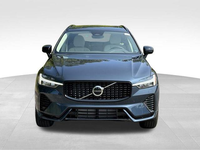 new 2025 Volvo XC60 Plug-In Hybrid car, priced at $62,075