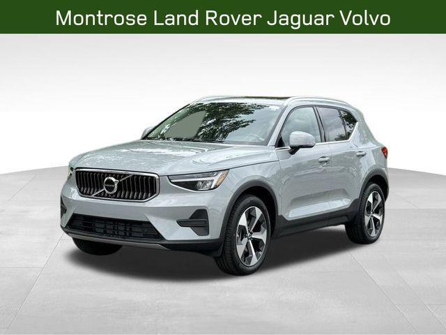 new 2025 Volvo XC40 car, priced at $46,015