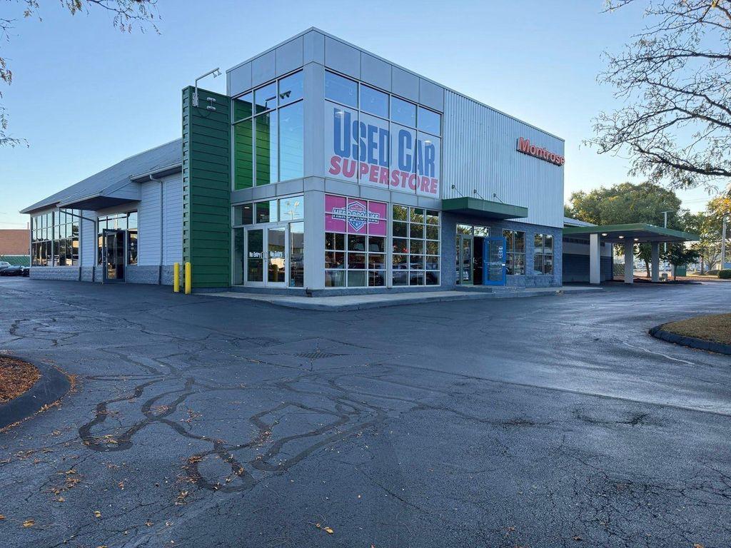 used 2022 Toyota RAV4 car, priced at $27,276