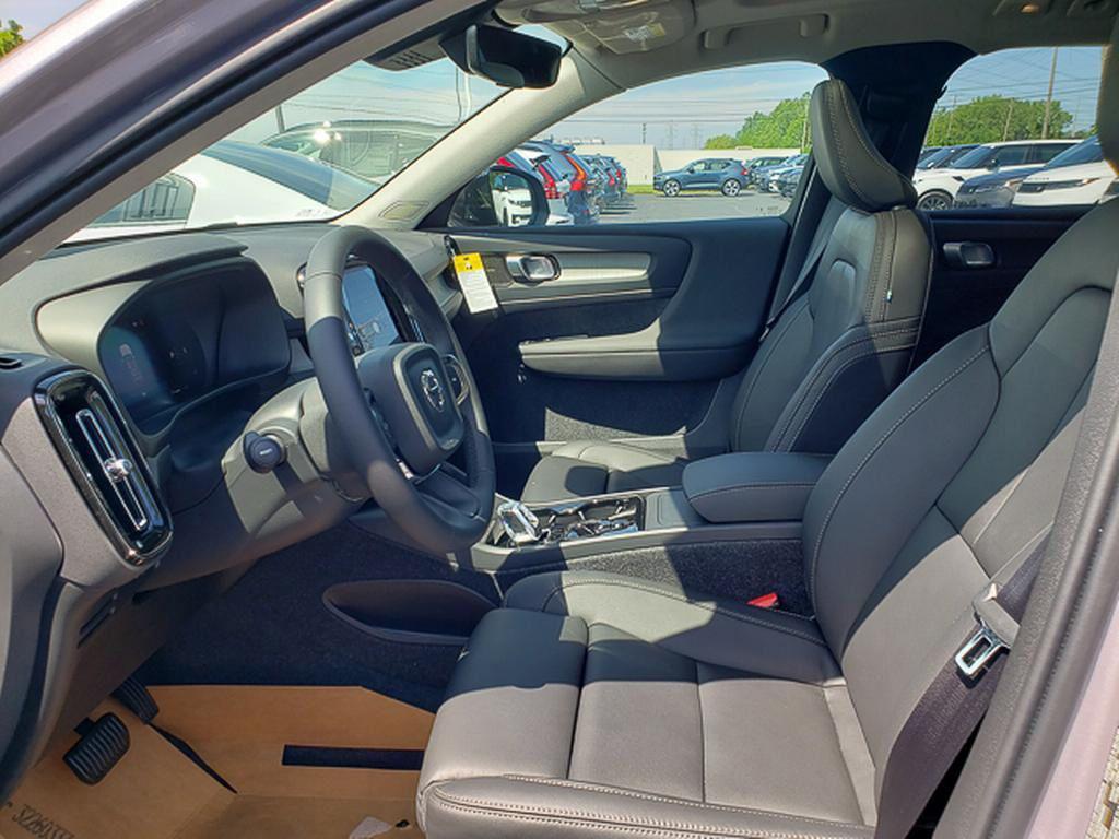 new 2026 Volvo XC40 car, priced at $51,850
