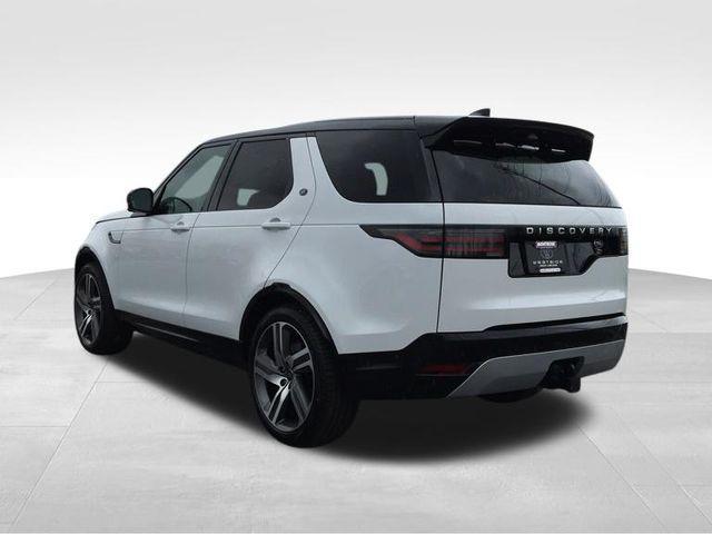 new 2023 Land Rover Discovery car, priced at $74,014