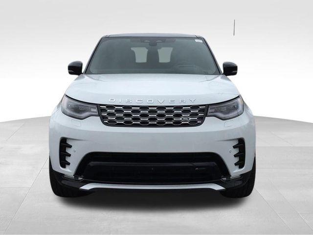 new 2023 Land Rover Discovery car, priced at $76,497