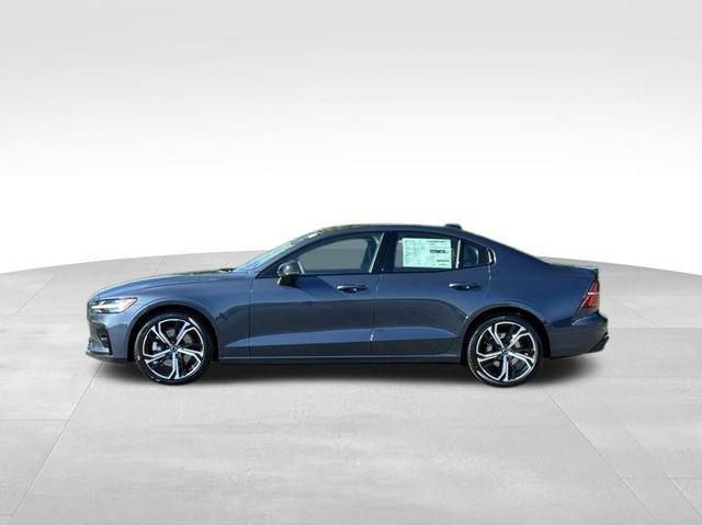 new 2024 Volvo S60 car, priced at $45,825