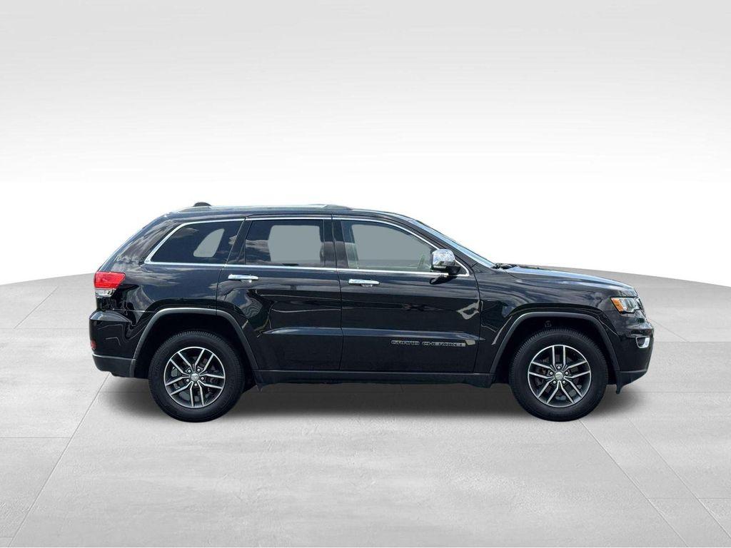 used 2018 Jeep Grand Cherokee car, priced at $14,772