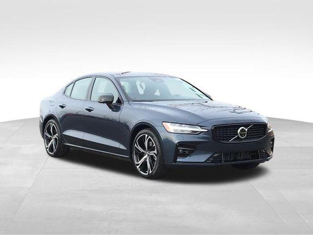 new 2024 Volvo S60 car, priced at $50,295