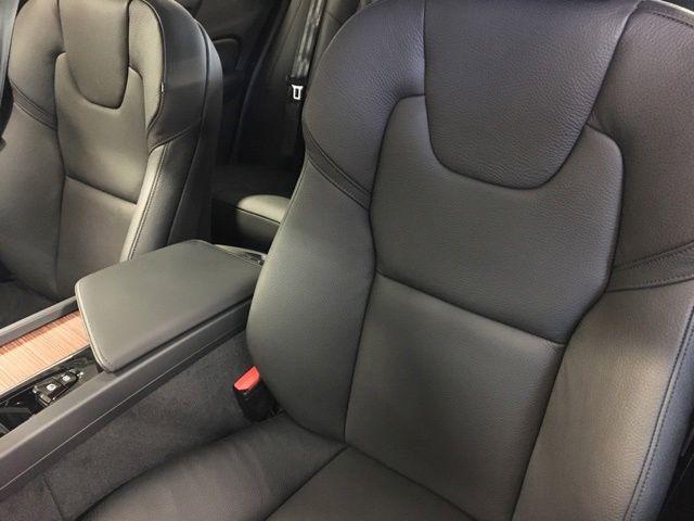 new 2024 Volvo S60 car, priced at $52,795