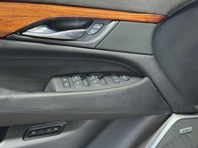 used 2015 Cadillac Escalade car, priced at $21,999