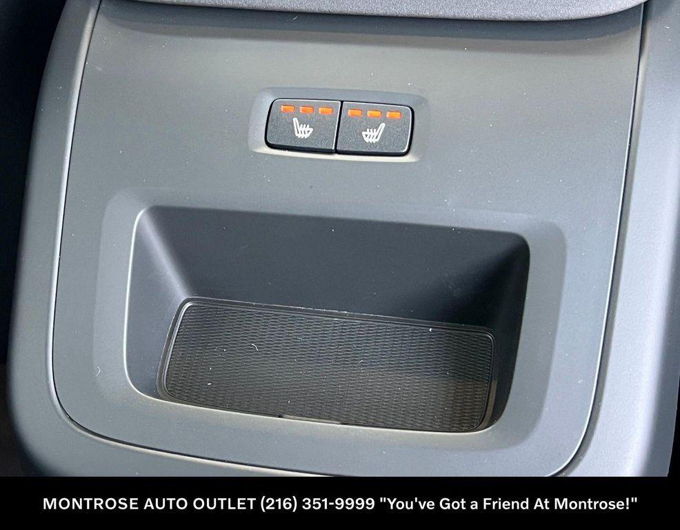 new 2026 Volvo XC60 car, priced at $57,985