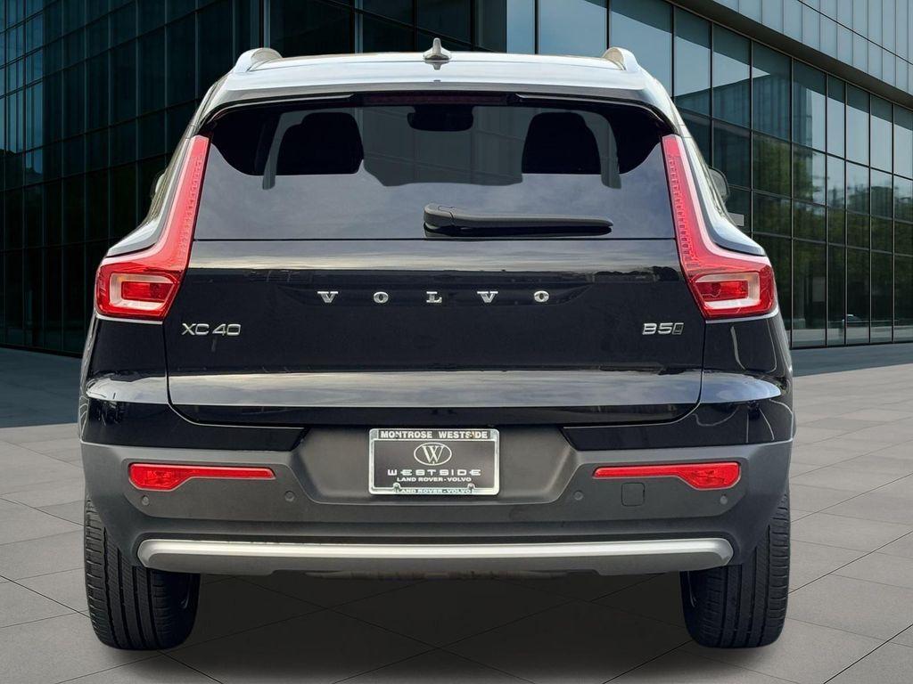 used 2023 Volvo XC40 car, priced at $26,872