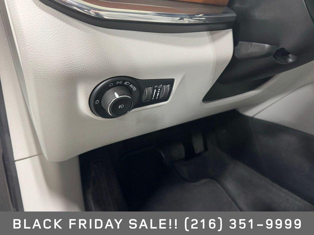 used 2022 Jeep Compass car, priced at $21,487