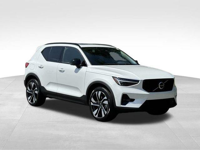 new 2025 Volvo XC40 car, priced at $52,215