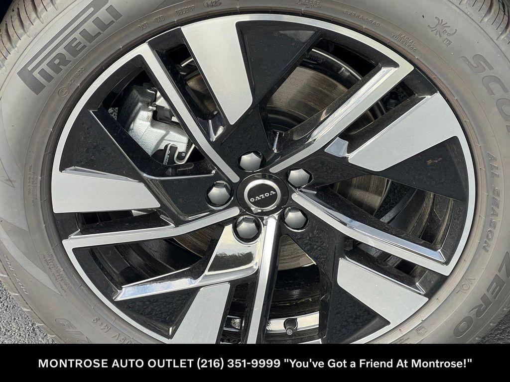 new 2026 Volvo XC60 car, priced at $58,360