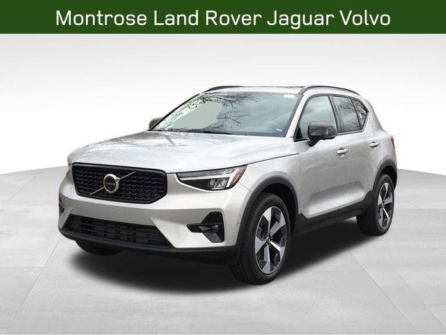 new 2024 Volvo XC40 car, priced at $44,545
