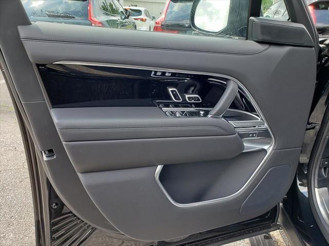new 2025 Land Rover Range Rover car