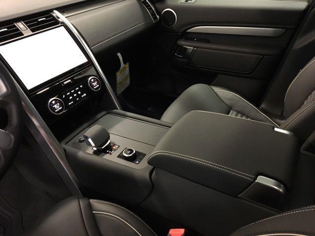 new 2024 Land Rover Discovery car, priced at $68,482