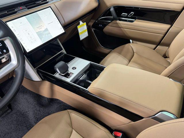 new 2025 Land Rover Range Rover car, priced at $157,595