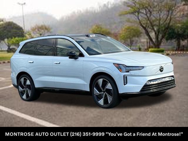 new 2025 Volvo EX90 car, priced at $87,675