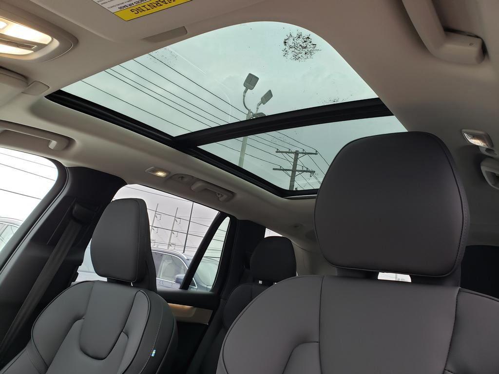 new 2025 Volvo XC90 Plug-In Hybrid car, priced at $78,765