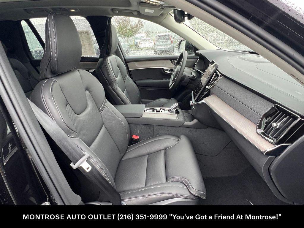 new 2026 Volvo XC90 car, priced at $75,155