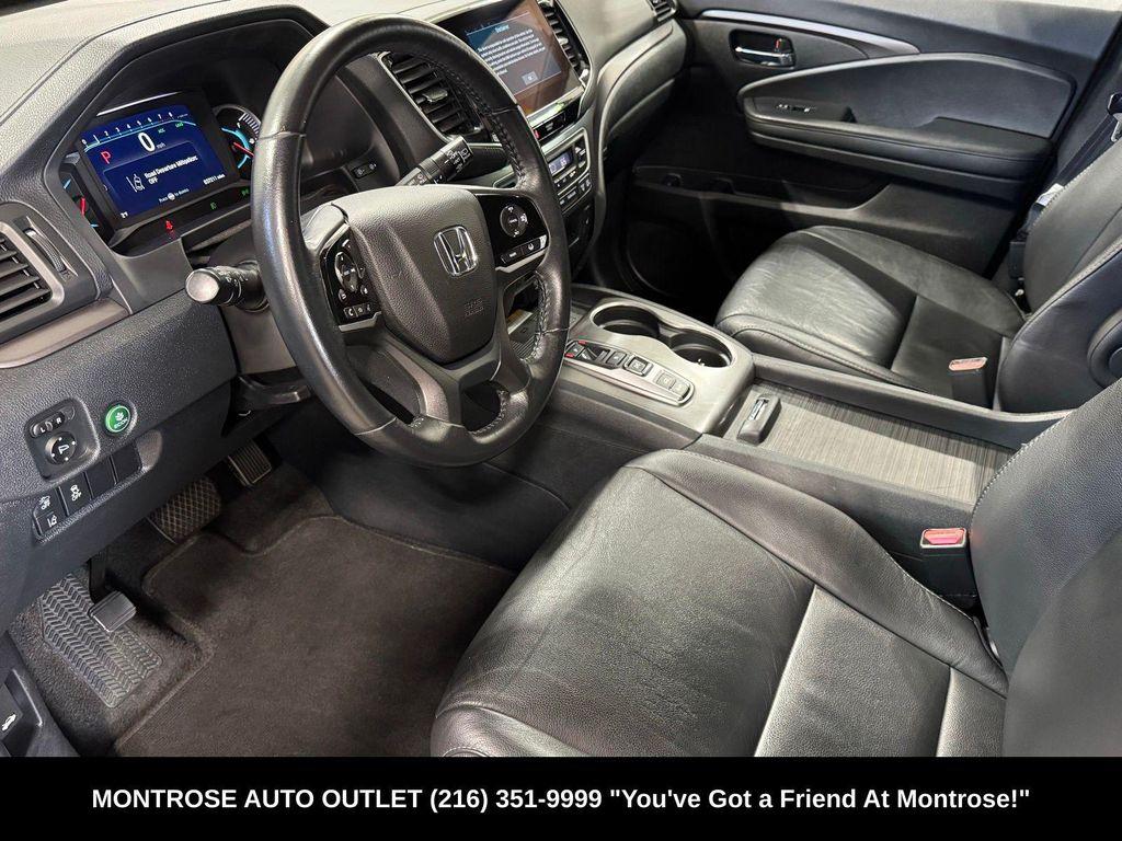 used 2022 Honda Pilot car, priced at $29,994