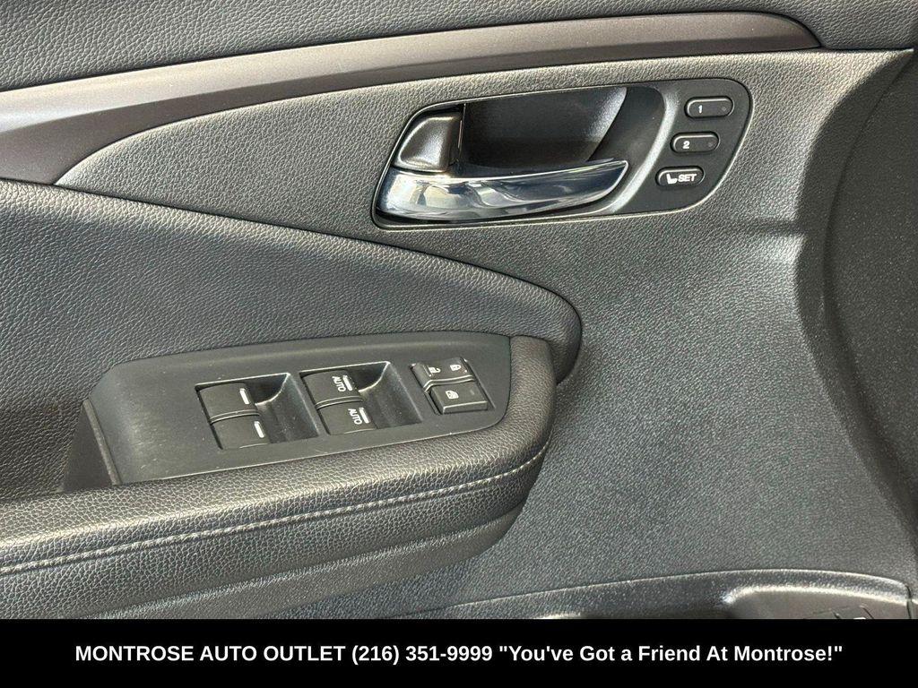 used 2022 Honda Pilot car, priced at $29,994