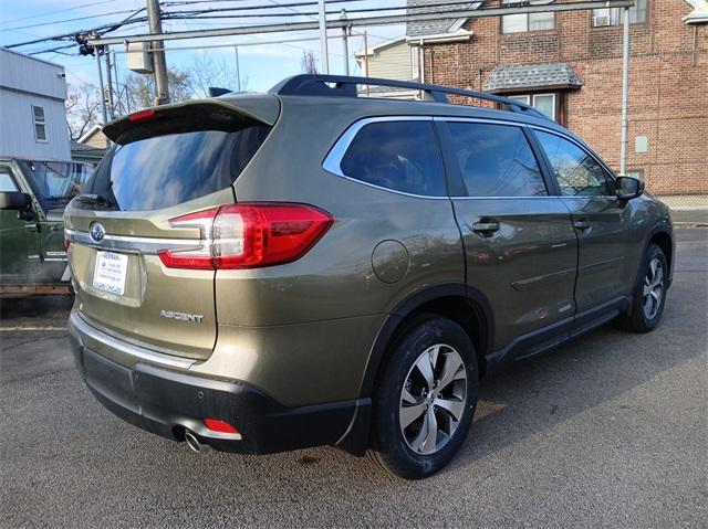 new 2025 Subaru Ascent car, priced at $38,397