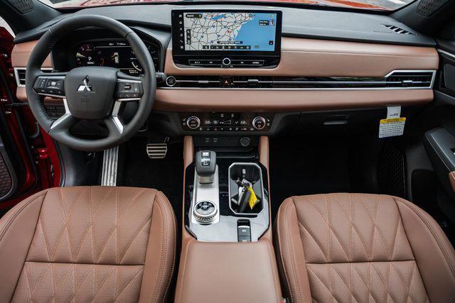 new 2025 Mitsubishi Outlander car, priced at $45,390