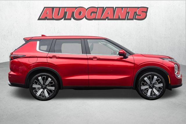 new 2025 Mitsubishi Outlander car, priced at $38,515