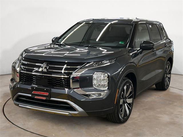 new 2025 Mitsubishi Outlander car, priced at $40,030