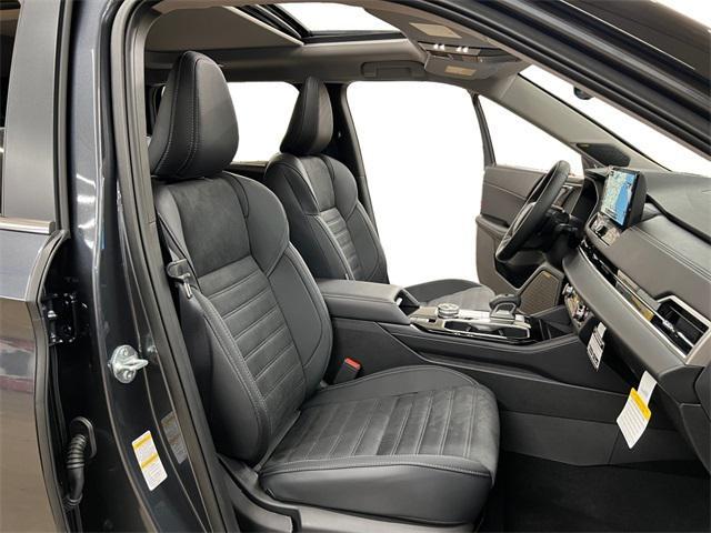 new 2025 Mitsubishi Outlander car, priced at $40,030