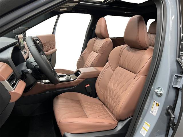 new 2025 Mitsubishi Outlander car, priced at $45,930