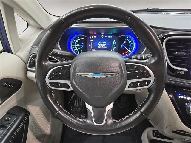 used 2021 Chrysler Pacifica Hybrid car, priced at $25,000