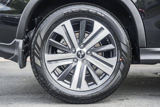new 2025 Mitsubishi Outlander Sport car, priced at $28,865