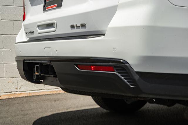 used 2022 GMC Yukon XL car, priced at $35,000