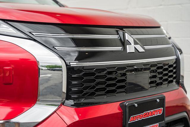 new 2025 Mitsubishi Outlander car, priced at $34,515