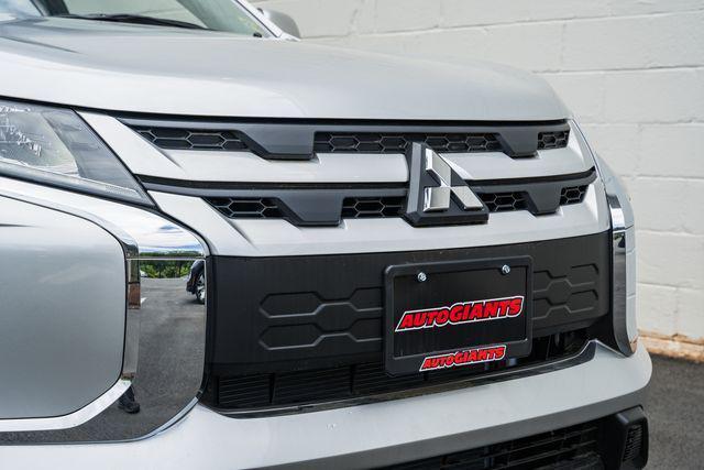 new 2024 Mitsubishi Outlander Sport car, priced at $27,720