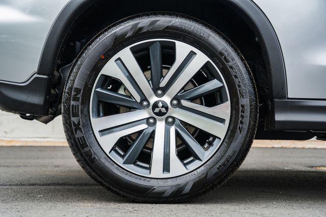 new 2024 Mitsubishi Outlander Sport car, priced at $27,720