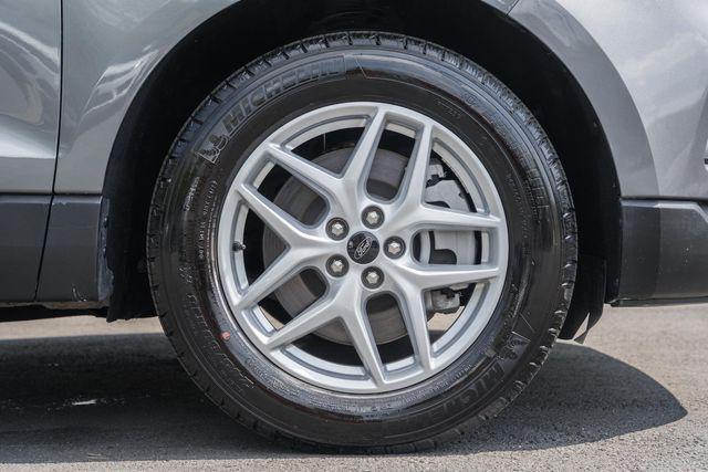 used 2024 Ford Edge car, priced at $22,500