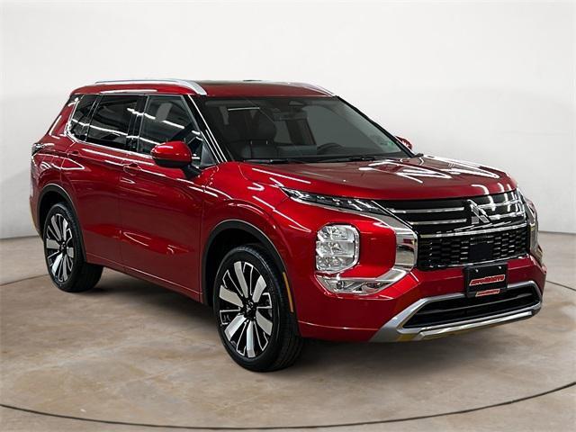 new 2025 Mitsubishi Outlander car, priced at $41,940
